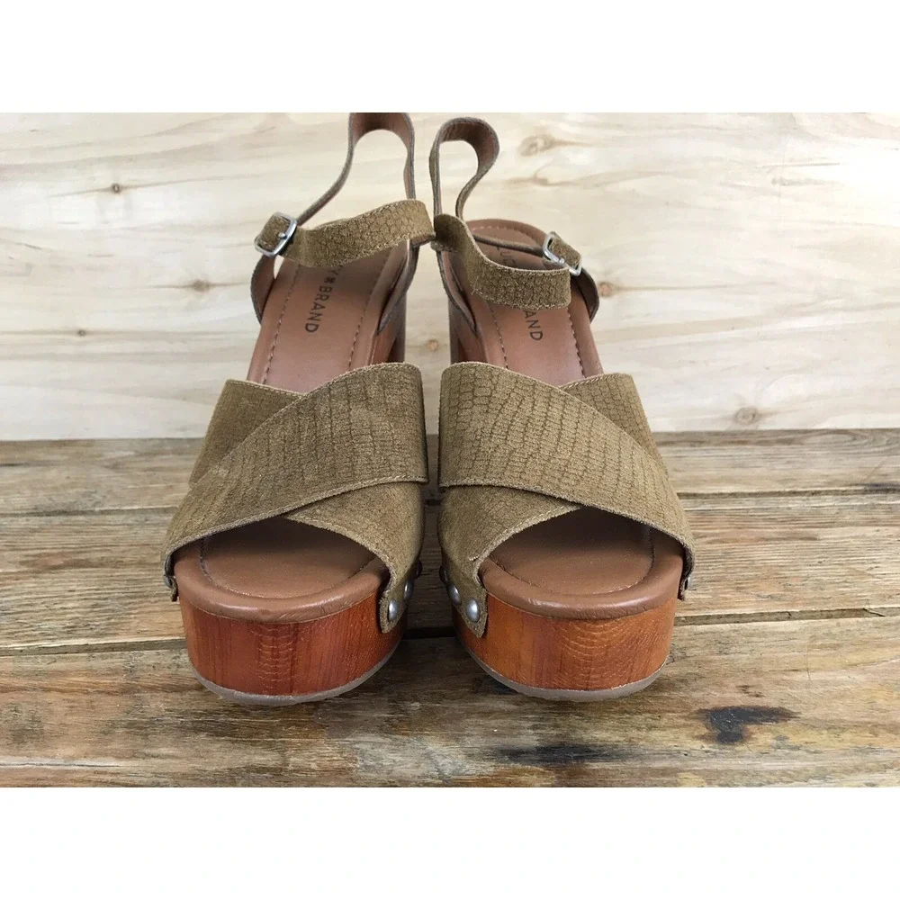 LUCKY BRAND 70s Look Studded Block Heel Sandal Suede Ankle Strap US 10 M EUR 40